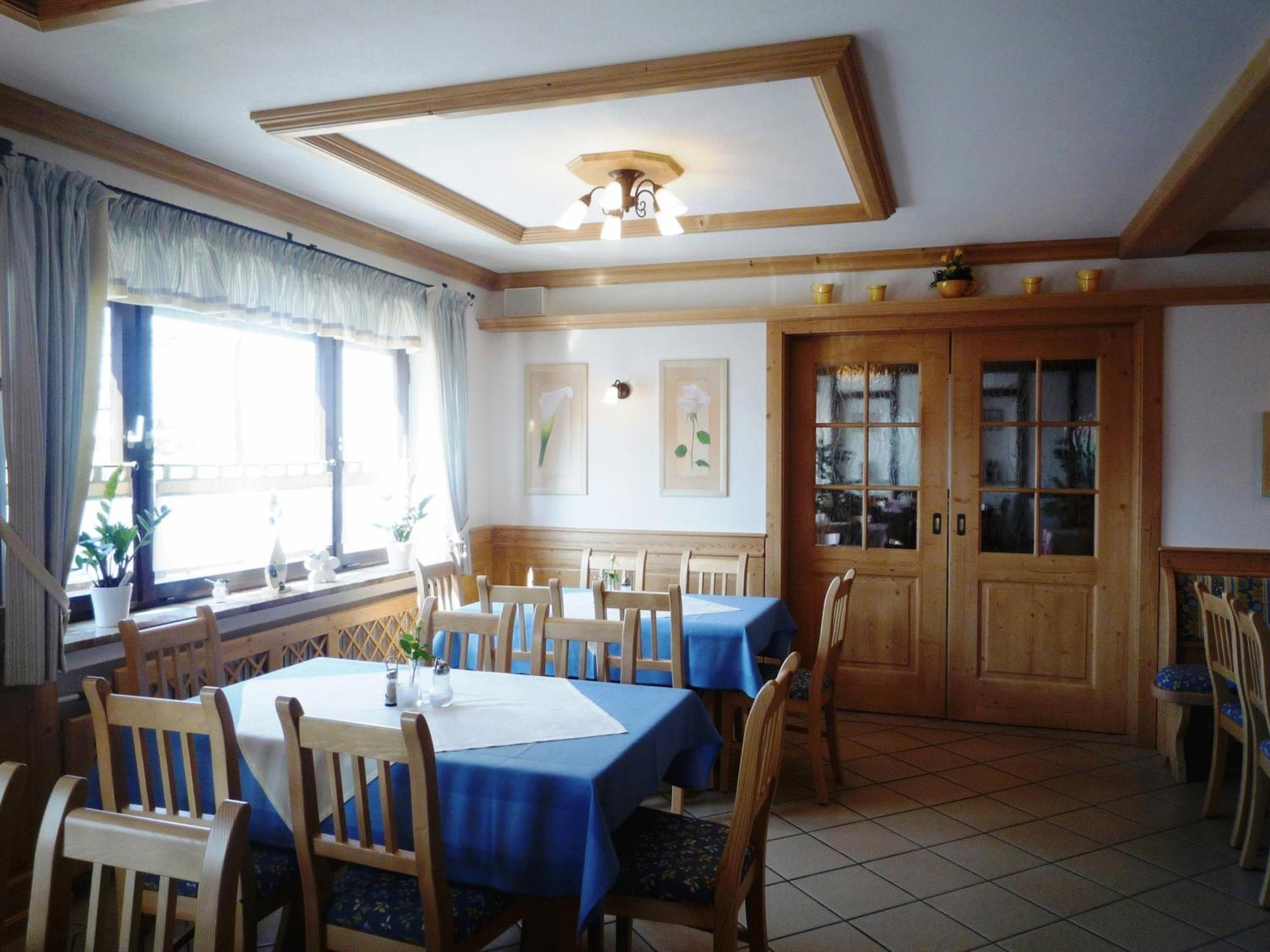 Hotel Drei Kronen Burgkunstadt Extérieur photo
